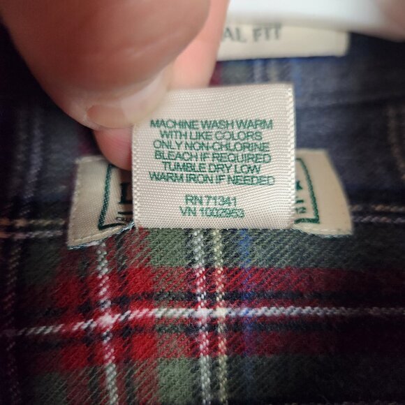 LL Bean Shirt Mens Scotch Plaid Flannel Button Multicolor Traditional Fit Size M - Picture 4 of 4